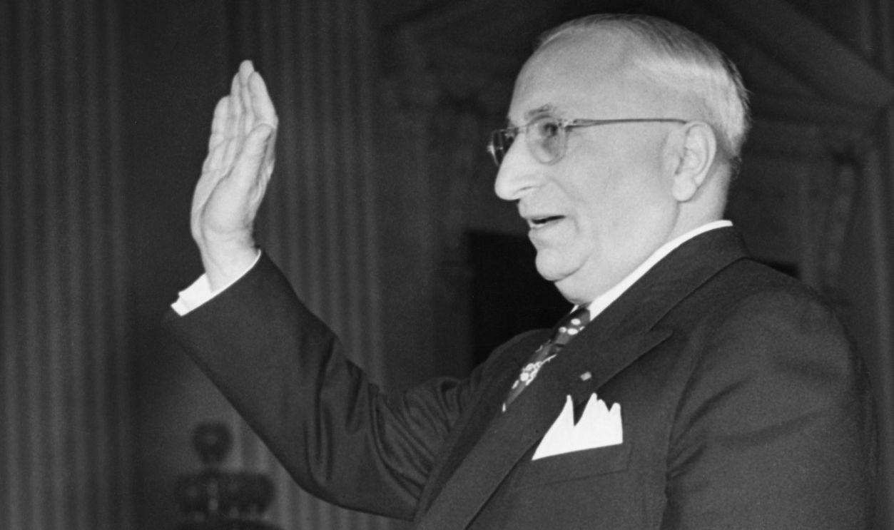Gettyimages - 1502317900, Louis B Mayer At HUAC Hearing Louis B Mayer, president of Metro-Goldwyn-Mayer, is sworn in as the third witness at a House Un-American Activities Committee (HUAC) hearing in Washington, October 20th 1947.