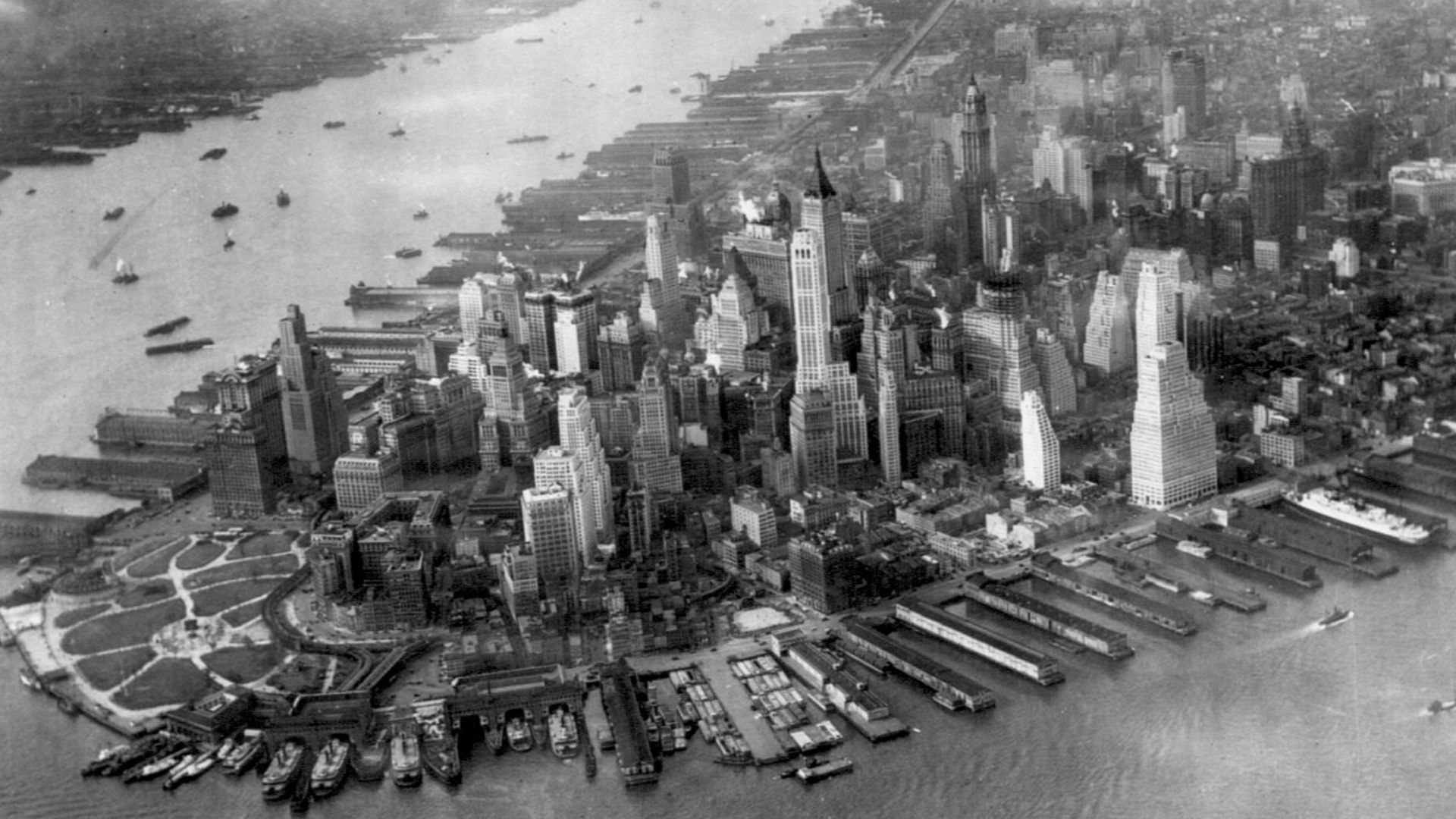 File:Manhattan 1931 sharpened.jpg