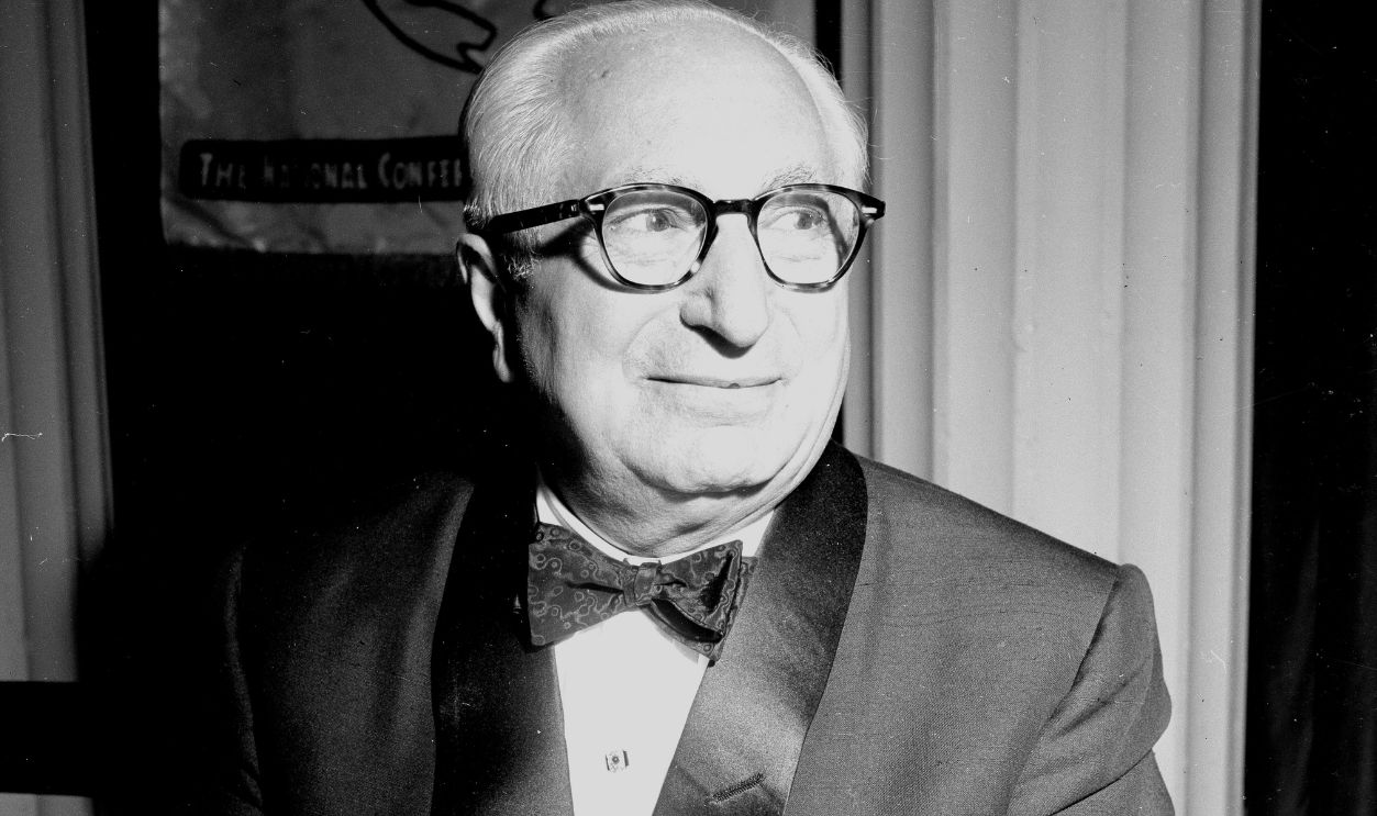 Gettyimages - 513407345, Louis B. Mayer LOS ANGELES - CIRCA 1951: Film producer Louis B. Mayer attends the party for a MGM movie premiere in Los Angeles,CA. 