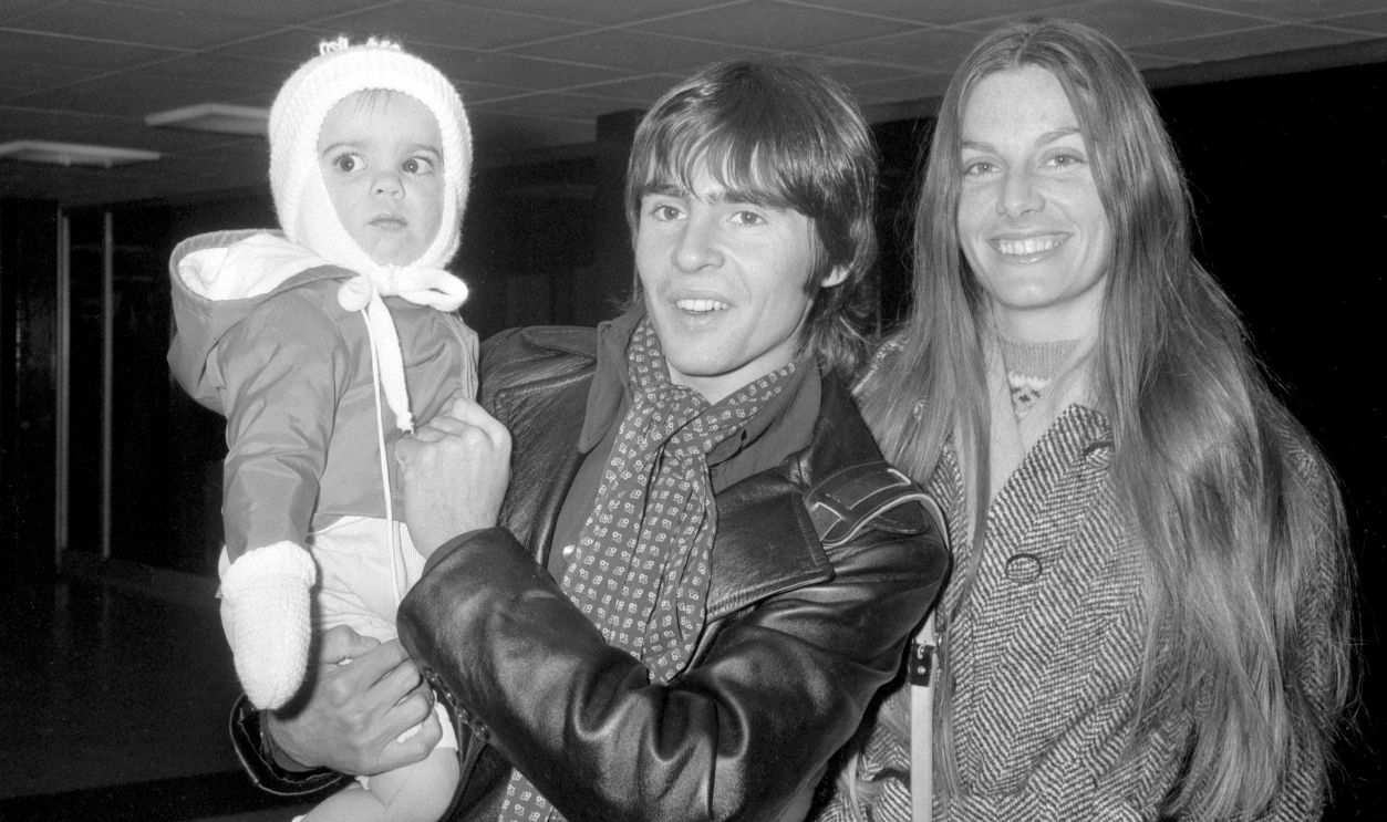 Gettyimages - 847288346, Pop Music - The Monkees - Heathrow Airport, London Davy Jones, the English member of the American pop group The Monkees, accompanied by his wife Linda and their 15 month old daughter Talia arrives at Heathrow Airport from Los Angeles.