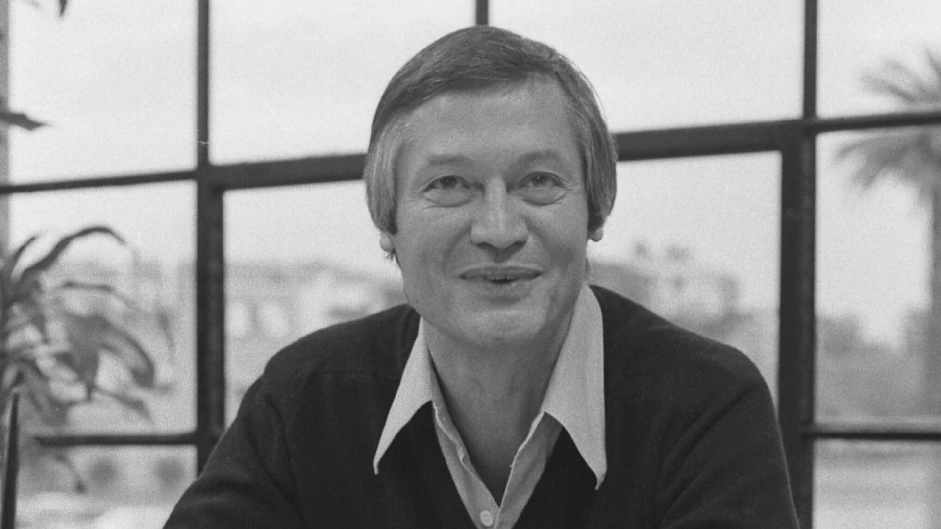File:Filmmaker Roger Corman, portrait, 1978.jpg