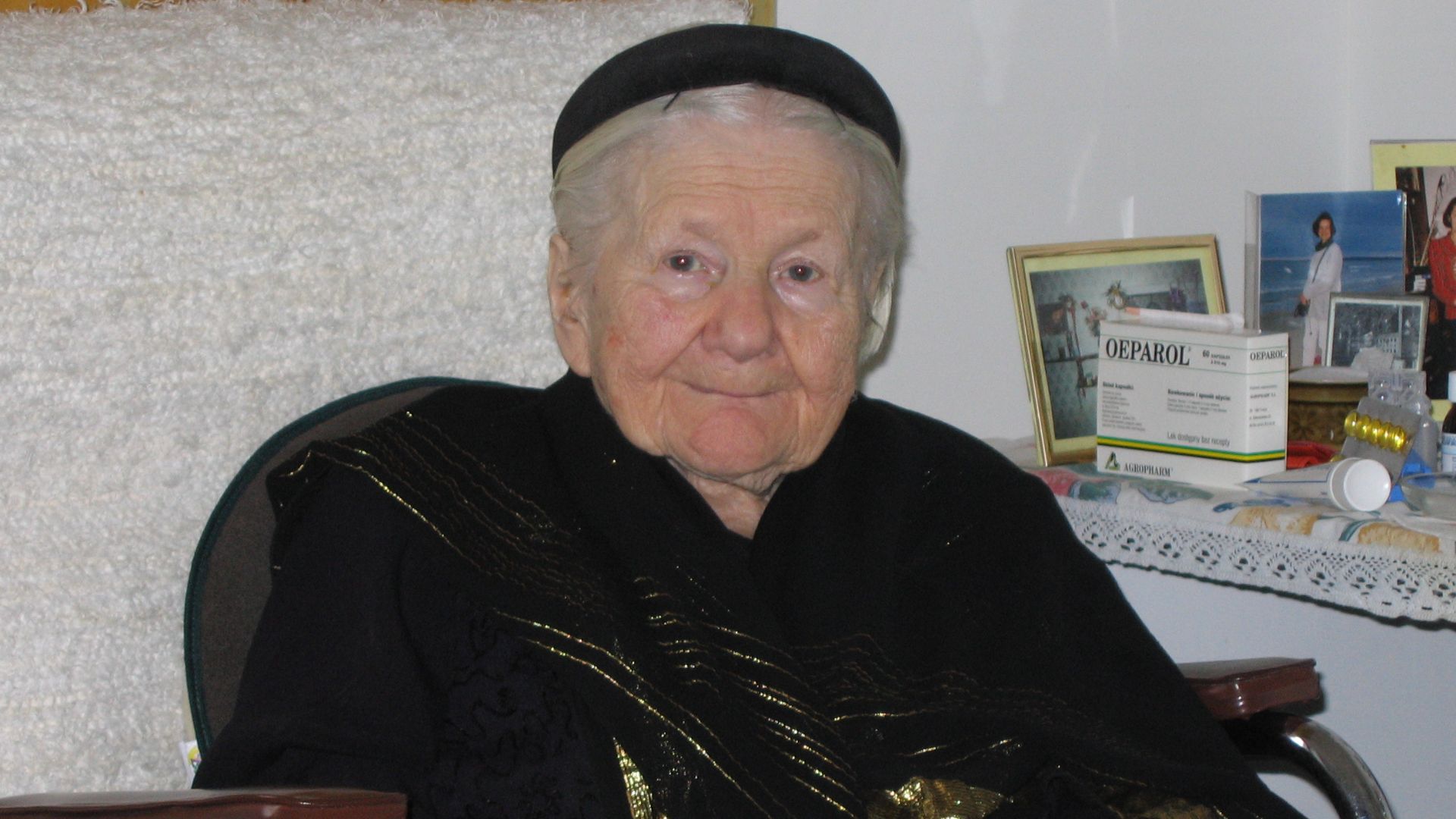 File:Irena Sendlerowa 2005-02-13.jpg