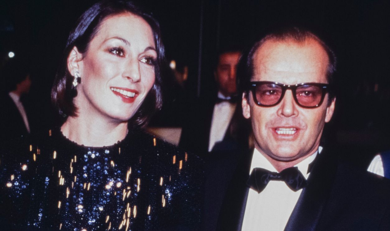Jack Nicholson et Anjelica Huston lors de la 9ème nuits des Césars à Paris le 3 mars 1984, France.
