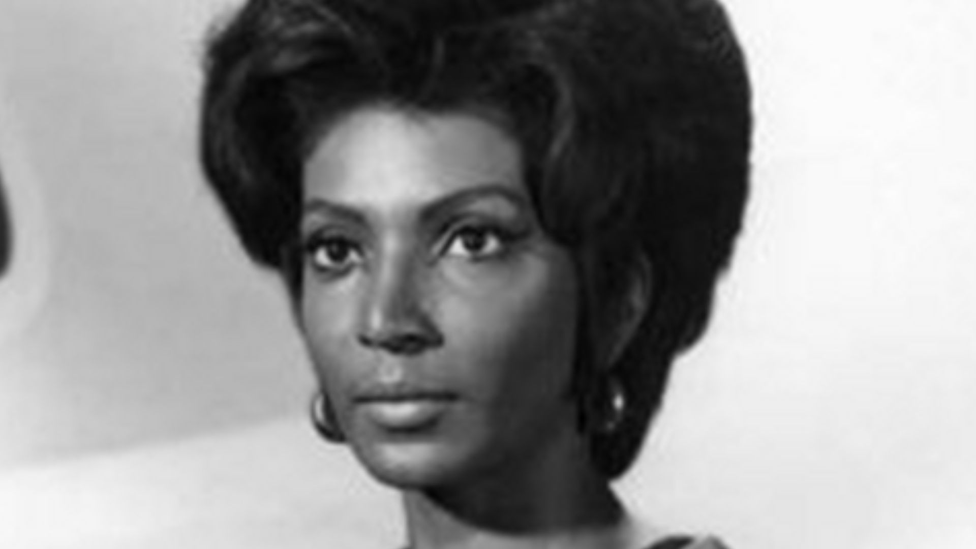 File:Nichelle Nichols Uhura Star Trek.JPG