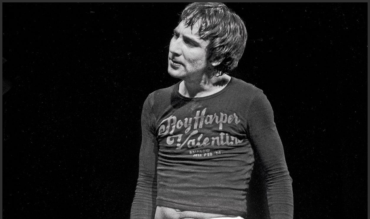 Gettyimages - 147326908, Roy Harper And Friends LONDON - 14th FEBRUARY: drummer Keith Moon (1946-1978) appears on stage during a concert featuring Roy Harper and Friends at the Rainbow Theatre in Finsbury Park, London on 14th February 1974.