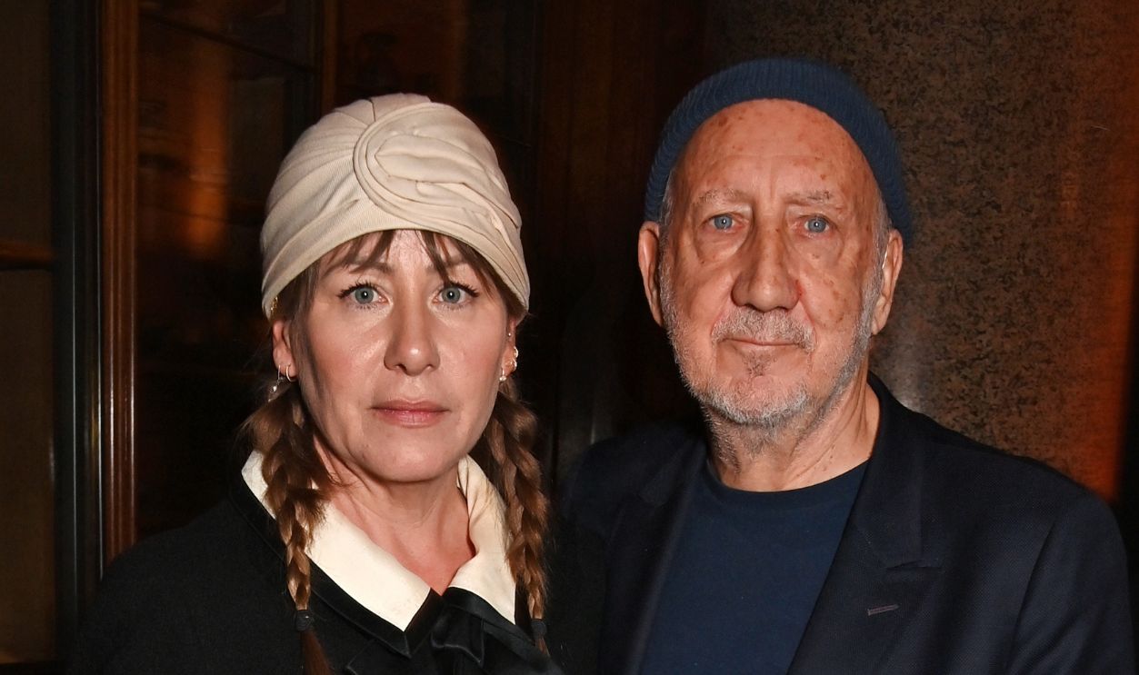 Gettyimages - 2187263196, 