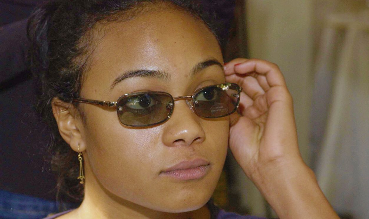 Gettyimages - 104853079, Cabana Beauty Buffet presented with Allure magazine - Day 1 Tatyana Ali at Kenneth Cole Eyewear during Cabana Beauty Buffet presented with Allure magazine - Day 1 at Chateau Marmont in Los Angeles, California, United States.