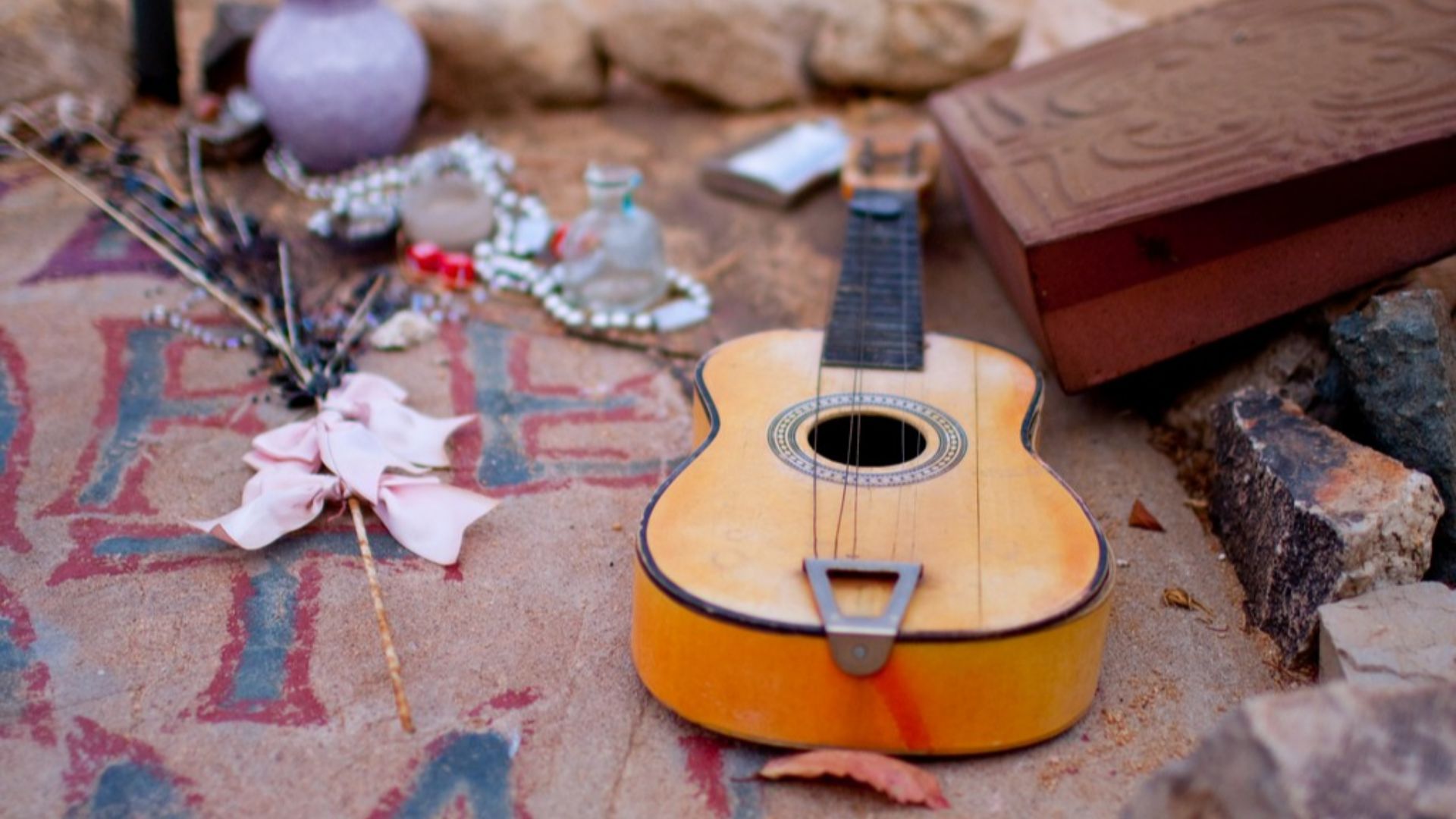 File:Gram Parsons Memorial.jpg