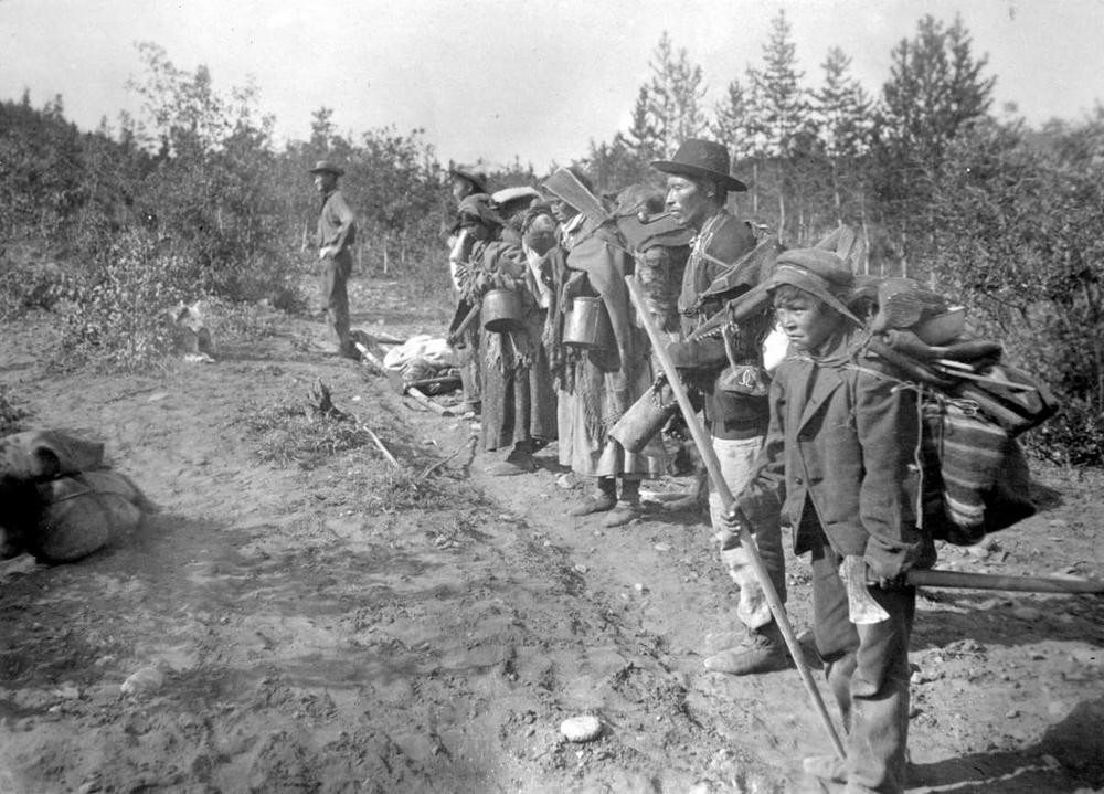 File:Tahltan hunt 1.jpg