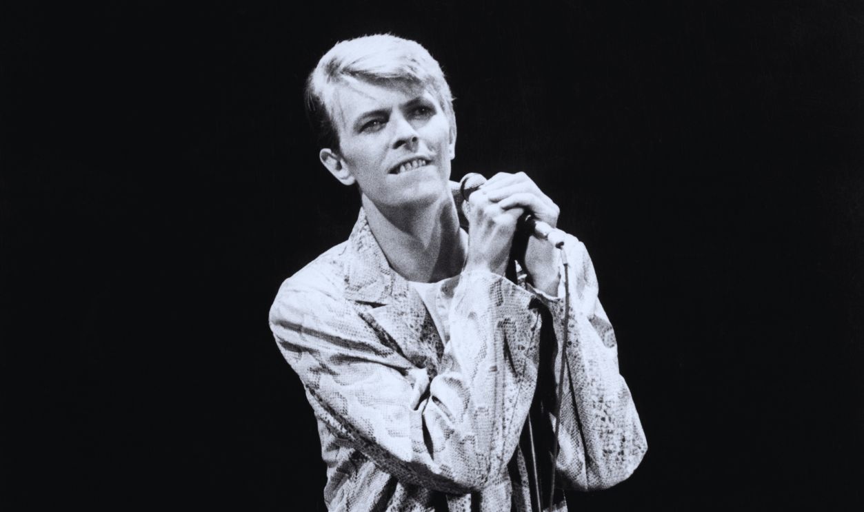 Gettyimages - 892919458, David Bowie David Bowie performing. June 1978.