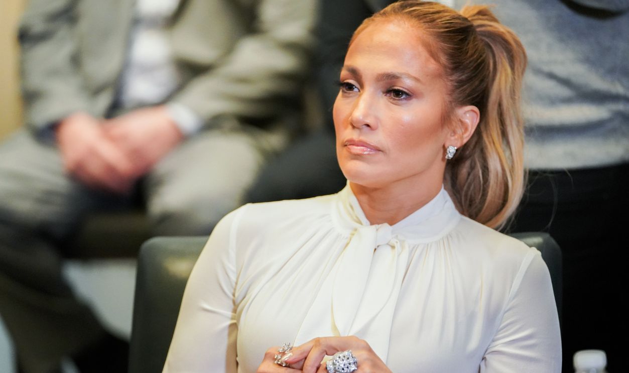 NEW YORK, NY - MARCH 04: Jennifer Lopez attends