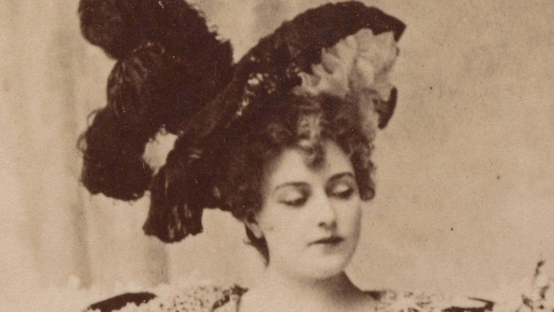 File:Lillian Russell, from the Actresses series (N245) issued by Kinney Brothers to promote Sweet Caporal Cigarettes MET DP859501.jpg