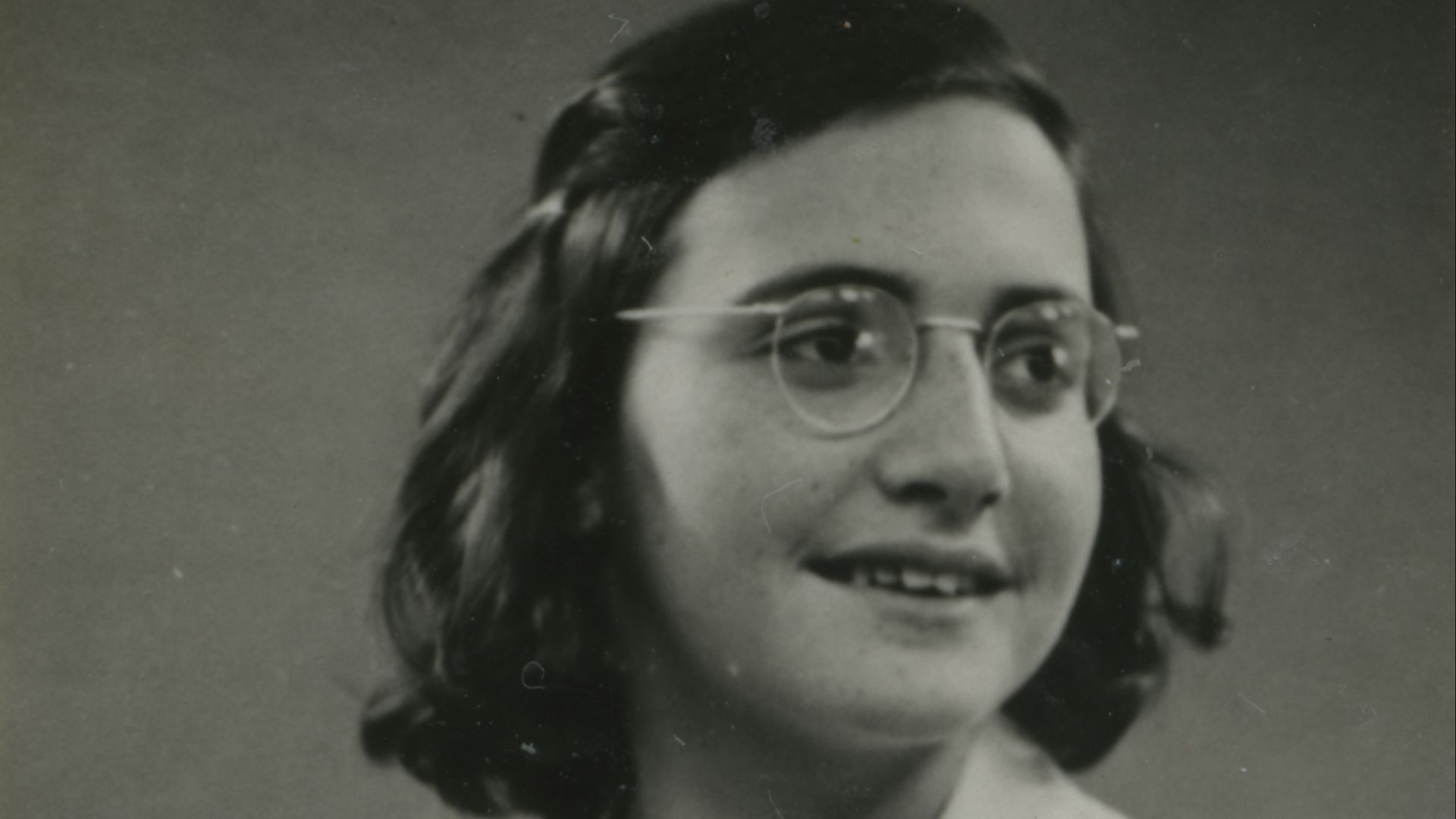 File:Margot Frank, 1939.jpg