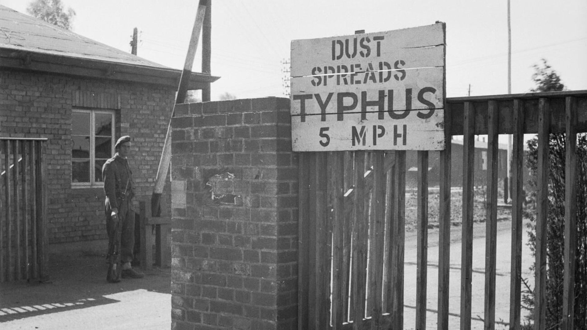 File:The Liberation of Bergen-belsen Concentration Camp, April 1945 BU4092.jpg