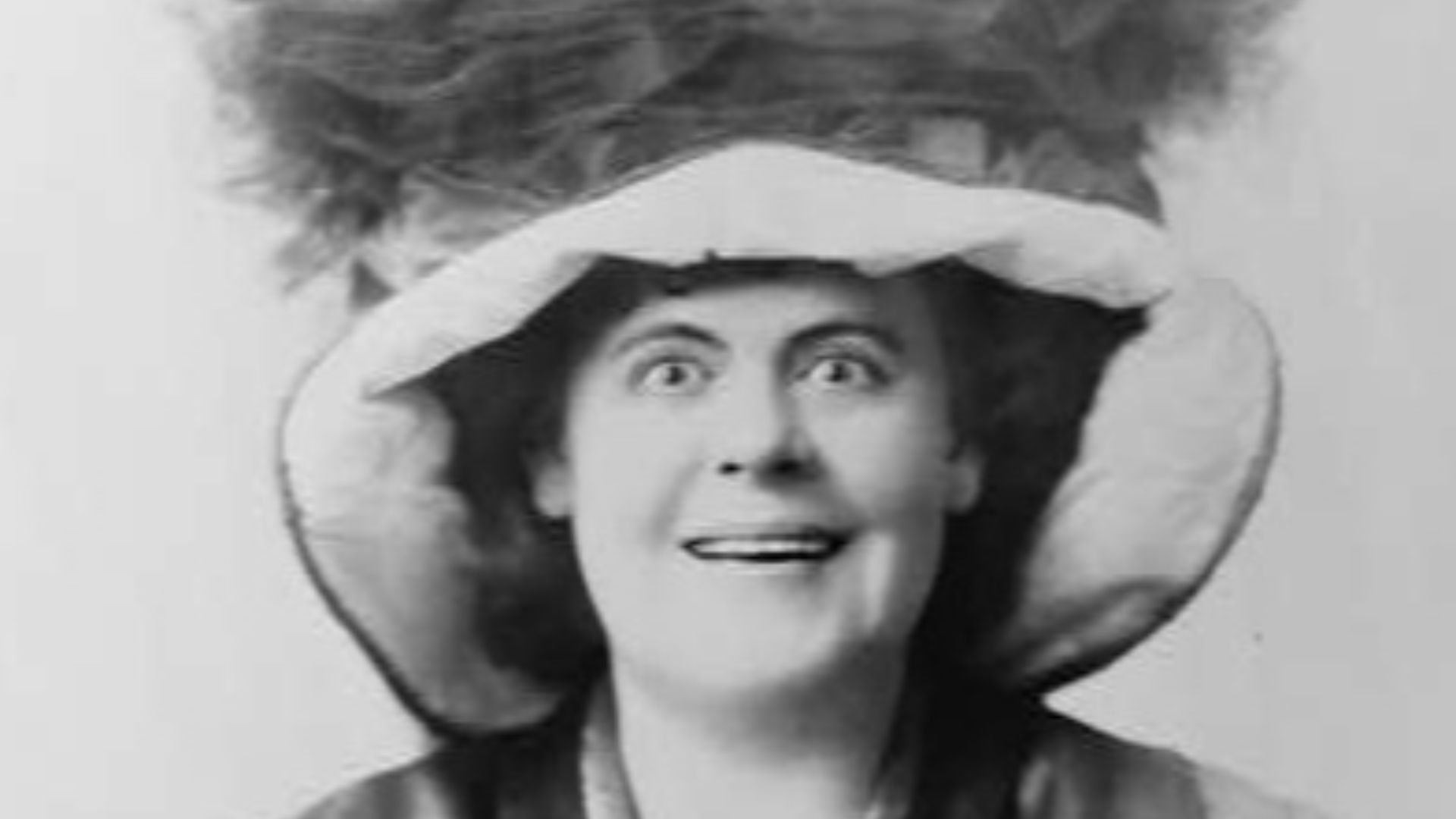 File:Marie Dressler portrait.jpg