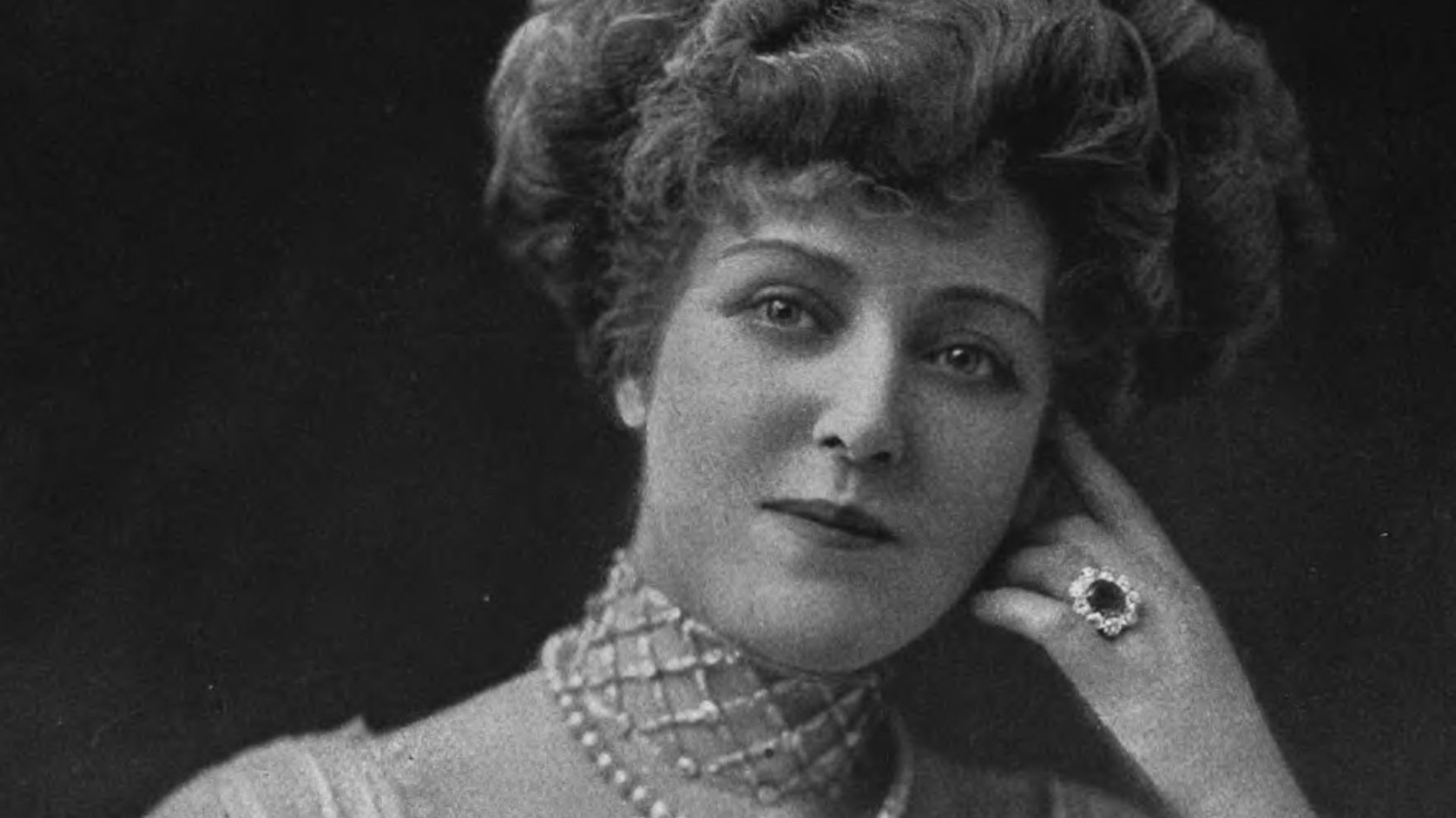 File:Lillian Russell 002.jpg