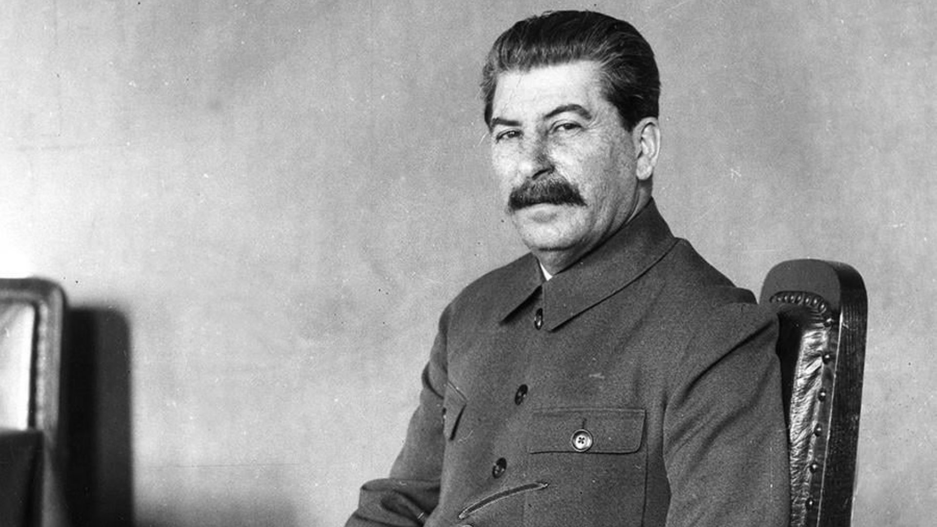 File:Joseph Stalin in 1932 (4).jpg