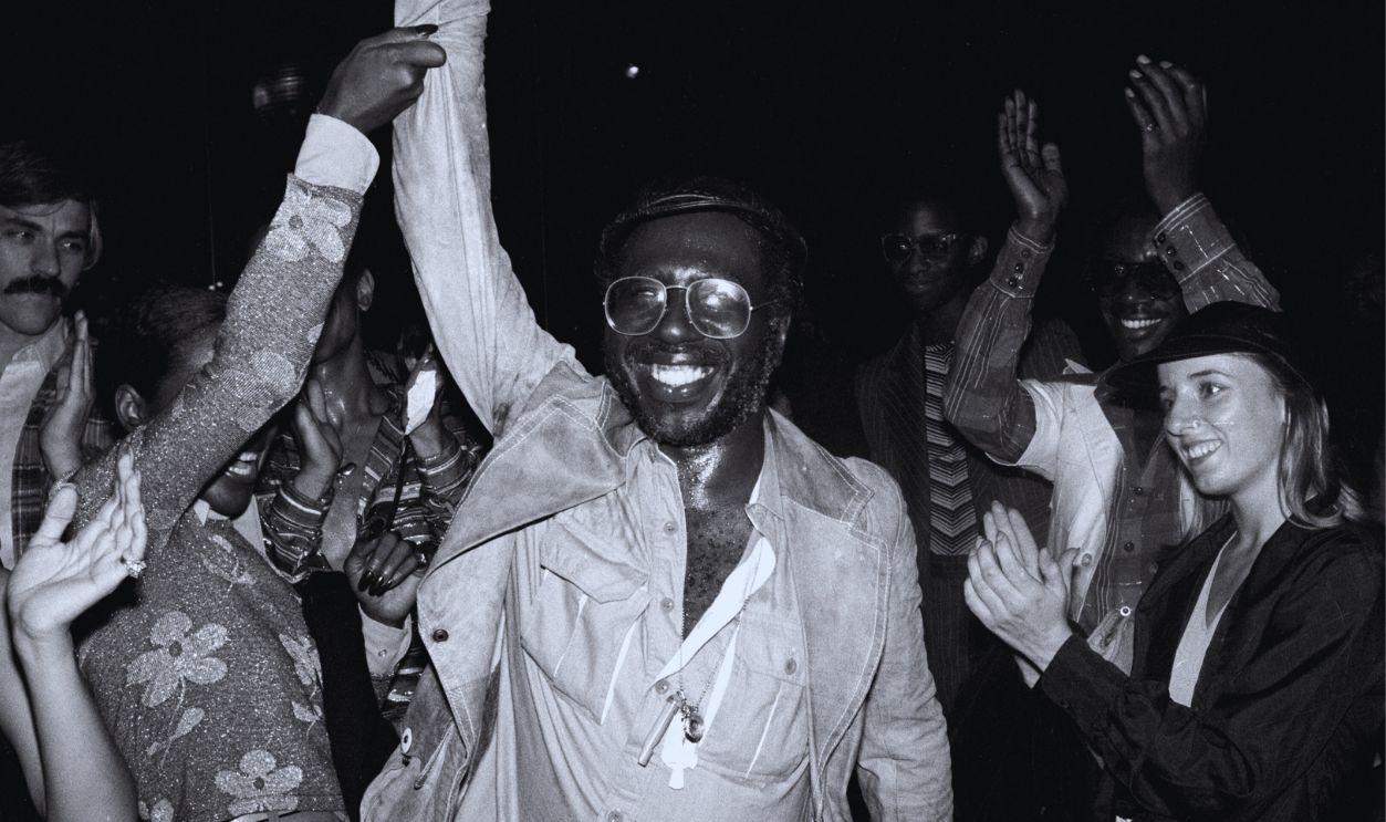 Gettyimages - 90419029, Curtis Mayfield At Studio 54 NEW YORK: Curtis Mayfield posed inside Studio 54 Club in New York in 1977 