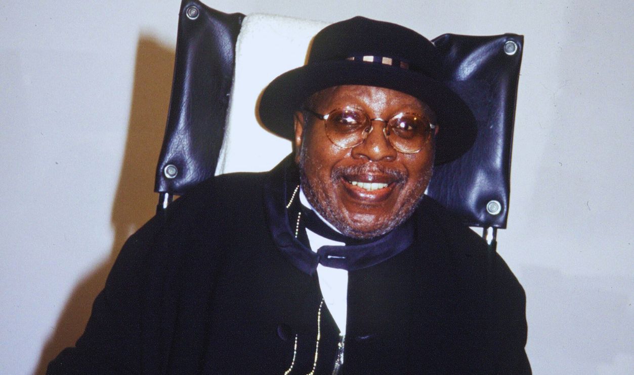 Gettyimages - 51042933, Curtis Mayfield At The Soul Train Awards In The Shrine Auditorium In Los Angeles Califor E296193-86:Curtis Mayfield At The Soul Train Awards In The Shrine Auditorium In Los Angeles, California March 7,1997.