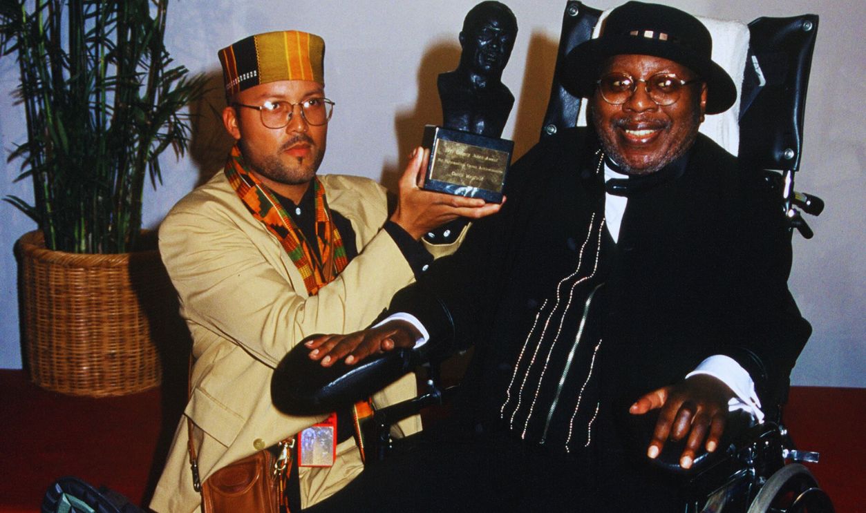Gettyimages - 51042932, Curtis Mayfield At The Soul Train Awards In The Shrine Auditorium In Los Angeles Califor E296193-78:Curtis Mayfield At The Soul Train Awards In The Shrine Auditorium In Los Angeles, California March 7,1997.