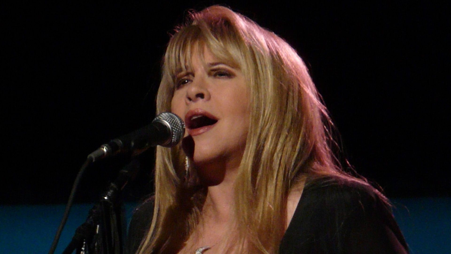 File:StevieNicks.jpg