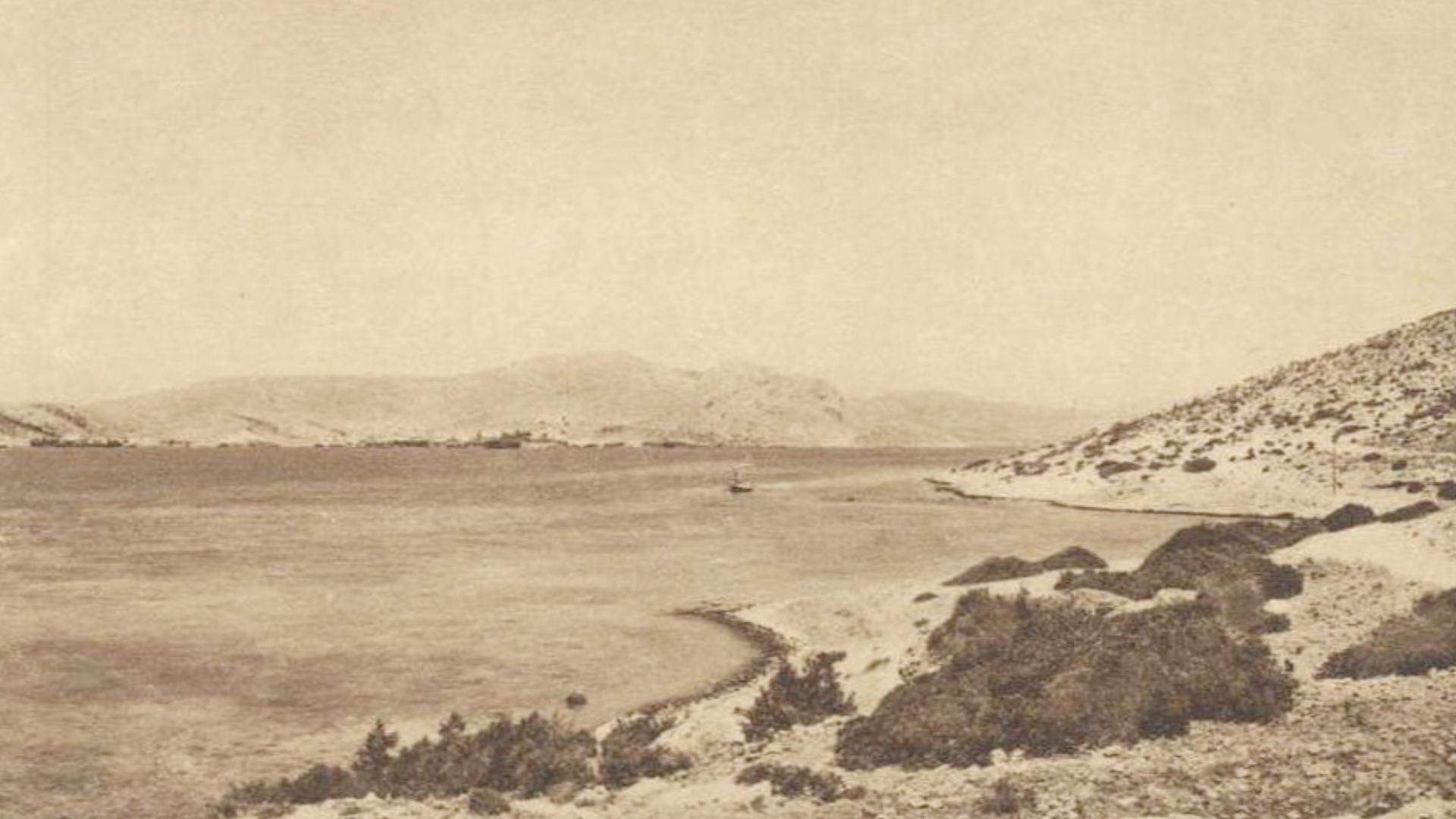 File:Elefsis Bay and Salamis-1910.jpg