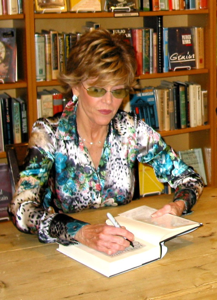 File:Jane Fonda 2005.jpg