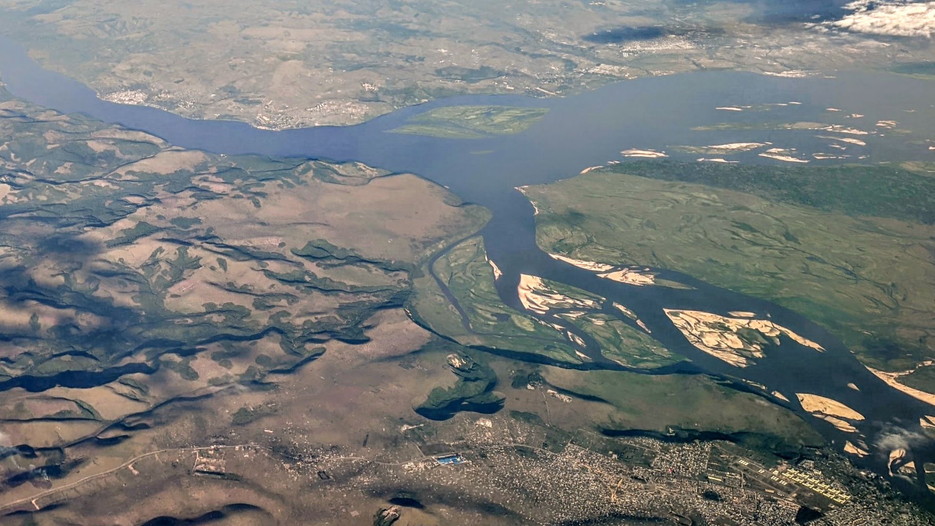 File:Congo River with upstream half of Pool Malebo and Mbamu.jpg