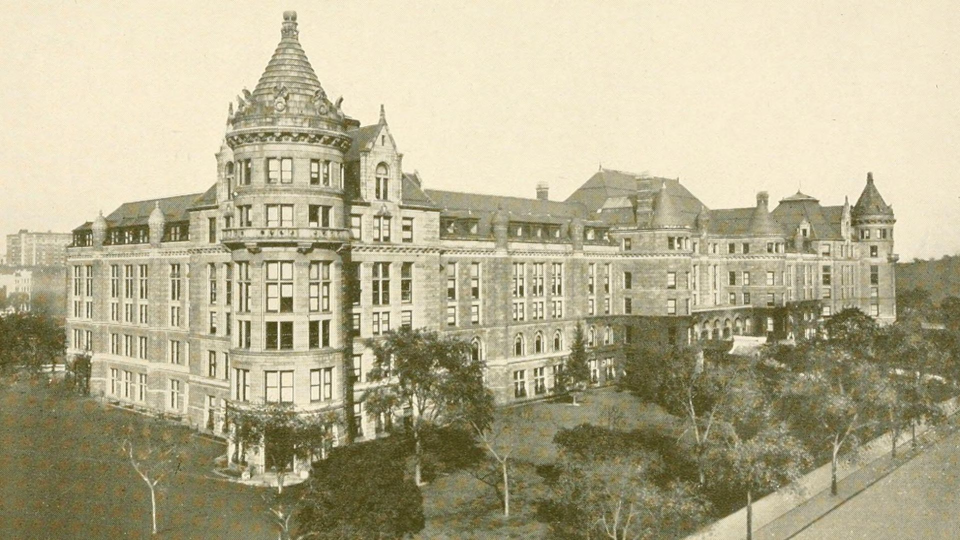 File:American Museum of Natural History, 1917.jpg
