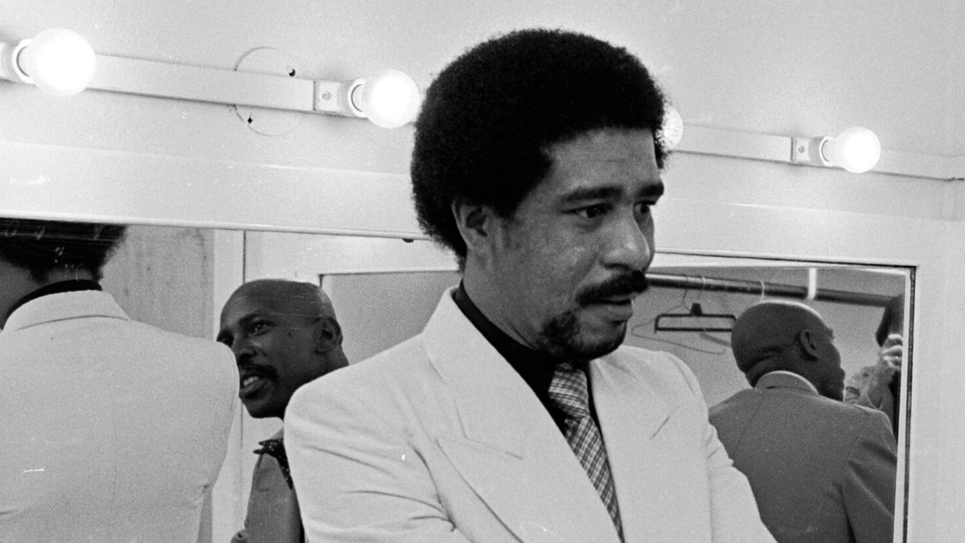 File:Richard Pryor and Lou Gossett Jr.jpg