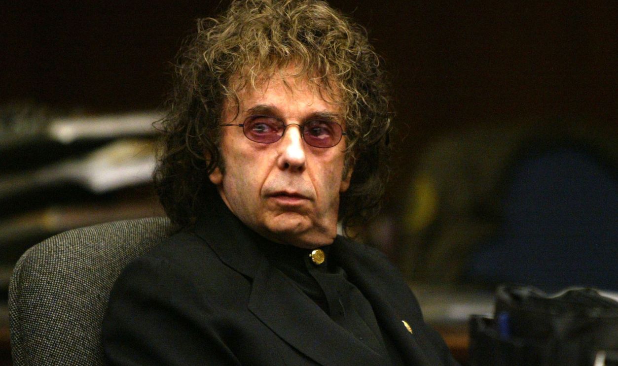 ALHAMBRA, CA - FEBRUARY 17: Music producer Phil Spector attends an evidentiary hearing in Alhambra Municipal Court February 17, 2004 in Alhambra,California. Spector is charged with the February 3, 2003 shooting death of actress Lana Clarkson in the foyer of his hilltop home.