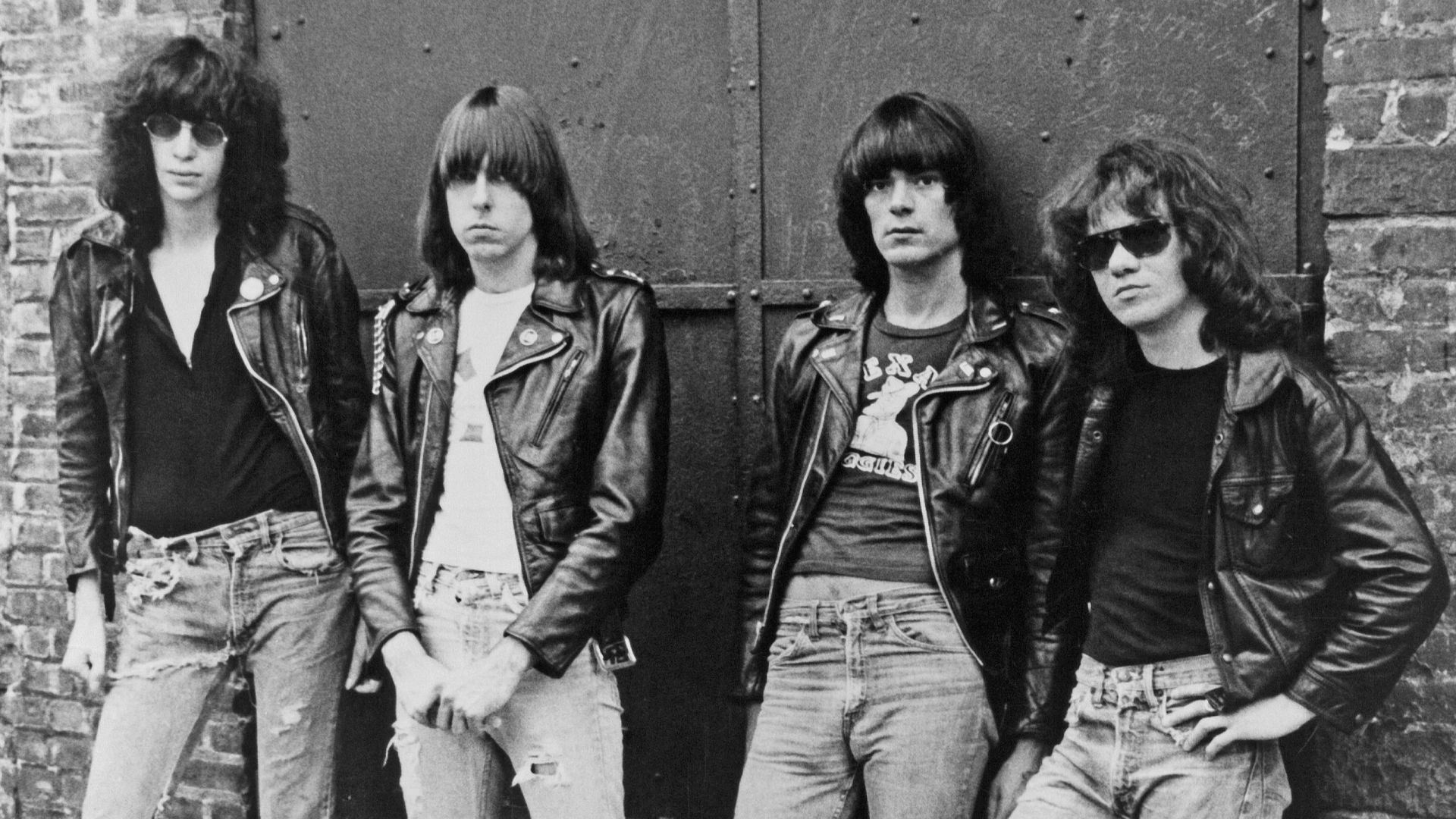 File:Ramones rocket to russia photo.jpg
