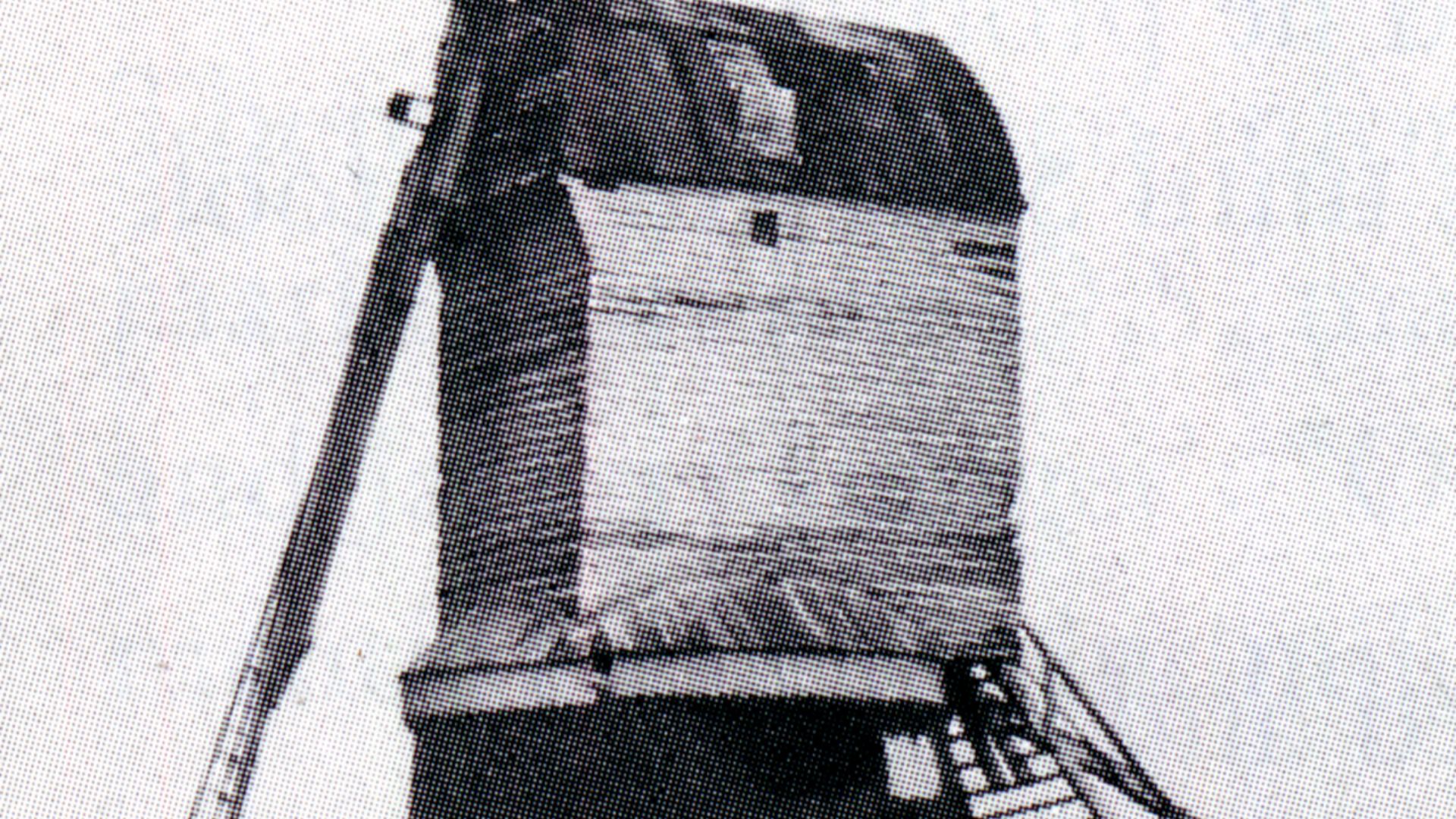 File:Newton Windmill.jpg