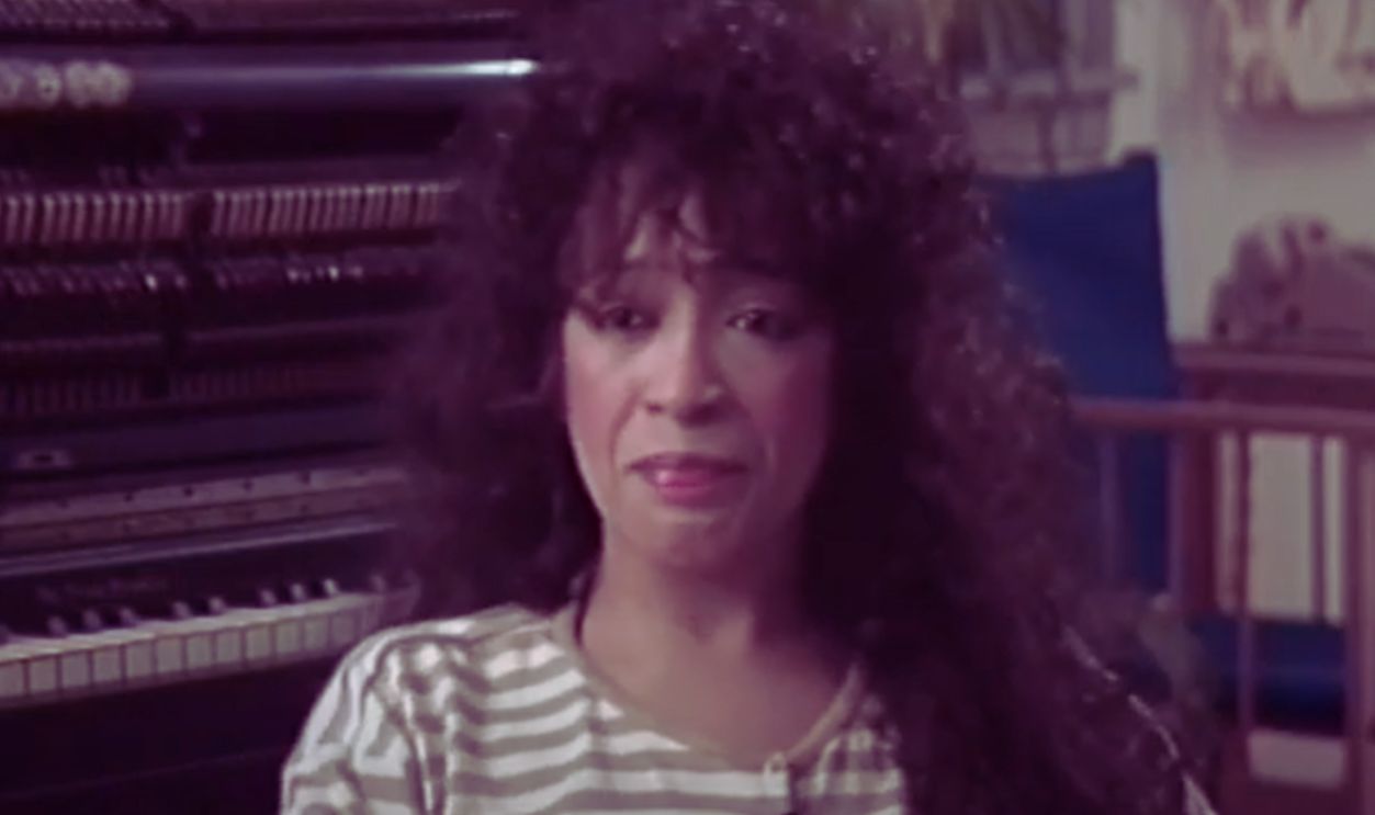 RONNIE SPECTOR