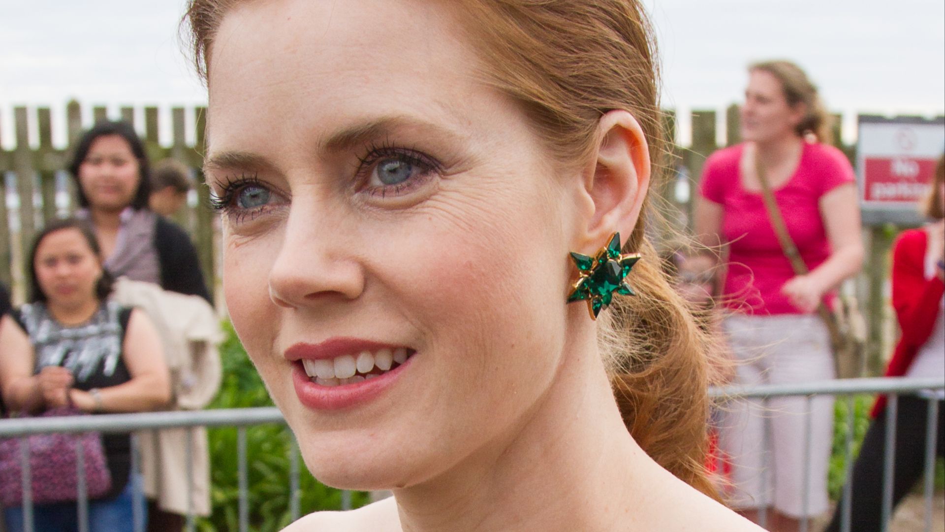 File:Amy Adams in St Helier, Jersey.JPG