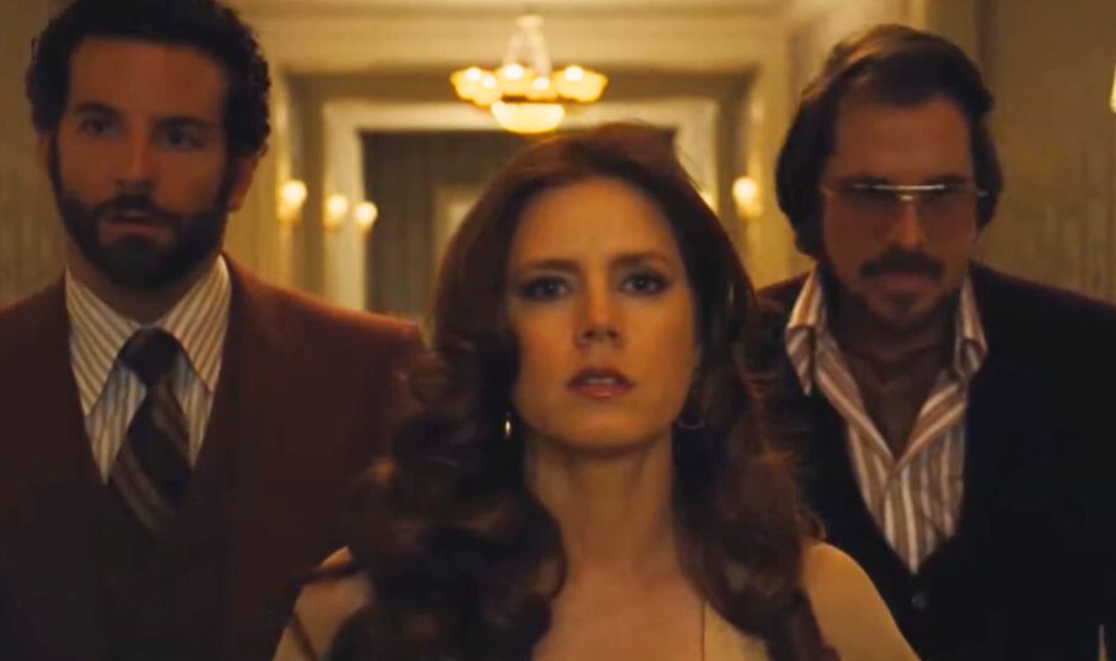Opening Scene | American Hustle, NOW PLAYING