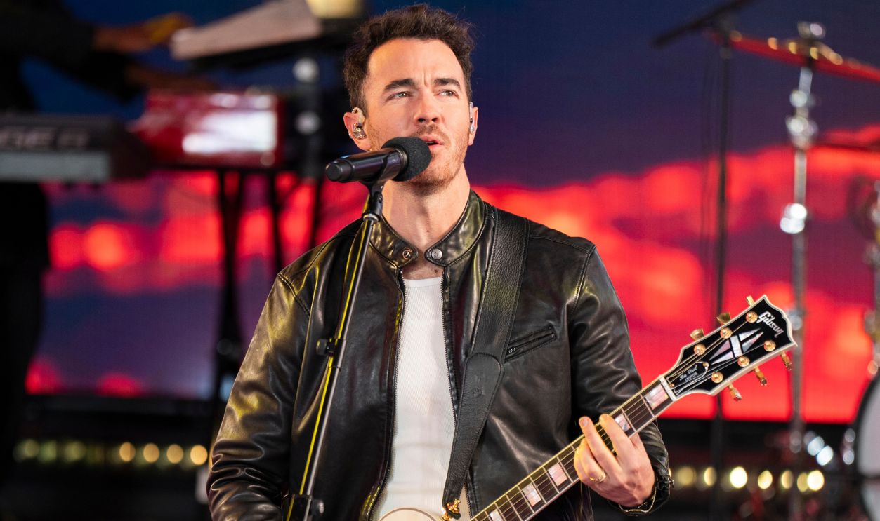 Kevin Jonas of The Jonas Brothers performs on stage at Dick Clark's New Year's Rockin' Eve with Ryan Seacrest 2025 held in Times Square on December 31, 2024 in New York, New York