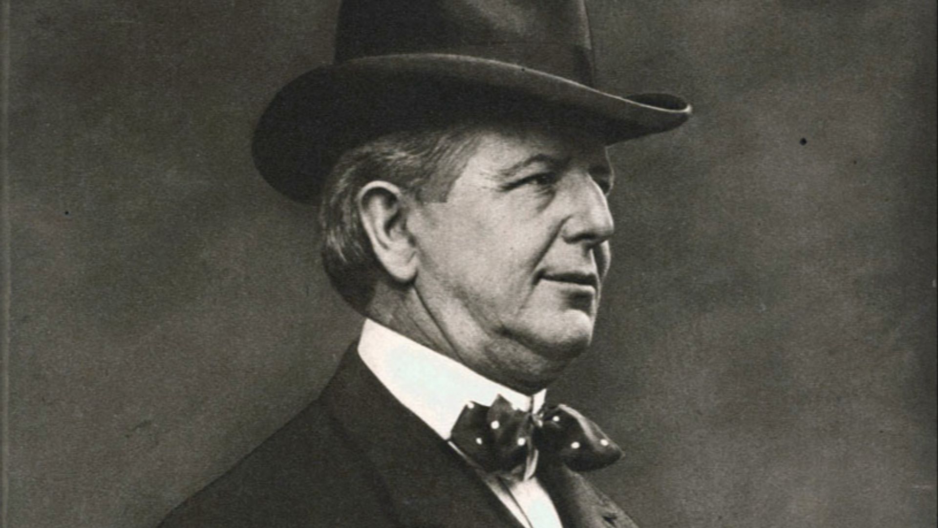 File:1909 Charles Comiskey.jpg
