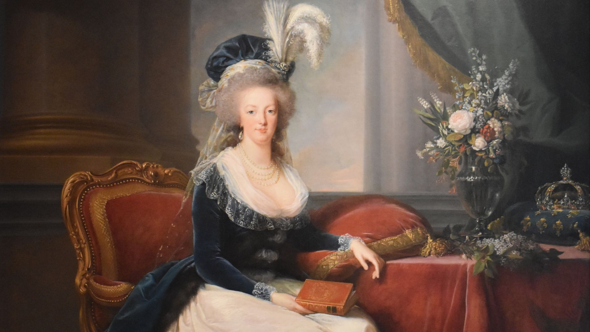 File:Marie-Antoinette en redingote bleue 01.jpg