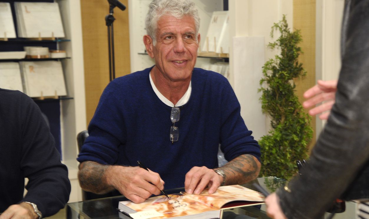 NEW YORK, NY - DECEMBER 02: Anthony Bourdain signs his book at Hey New York: Meet Anthony Bourdain + Eric Ripert book signing event for his book "Appetites: A Cookbook" at Williams-Sonoma Columbus Circle on December 2, 2016 in New York City. (Photo by Owen Hoffmann/Patrick McMullan via Getty Images)