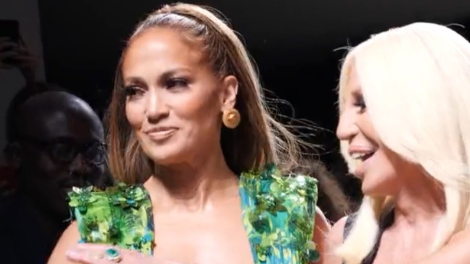 File:Jennifer Lopez and Donatella Versace in 2019.jpg