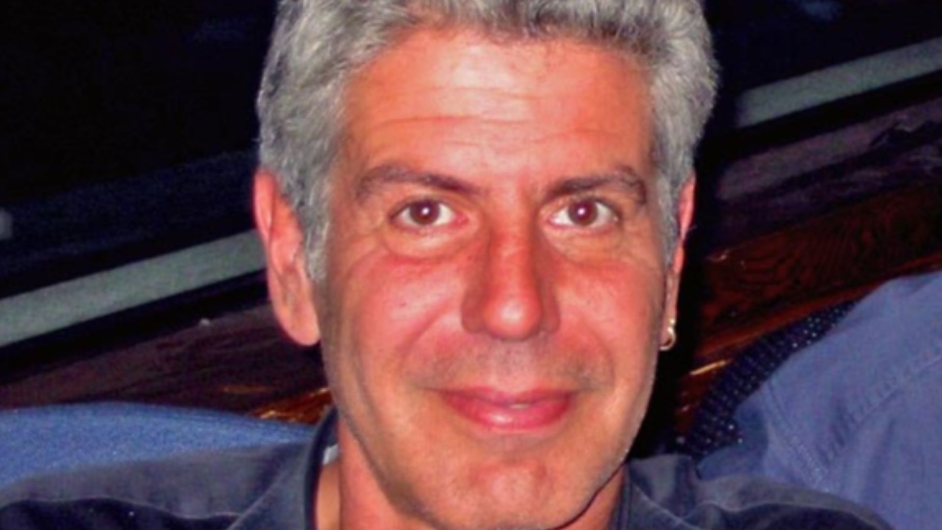 File:Anthony Bourdain on WNYC.jpg