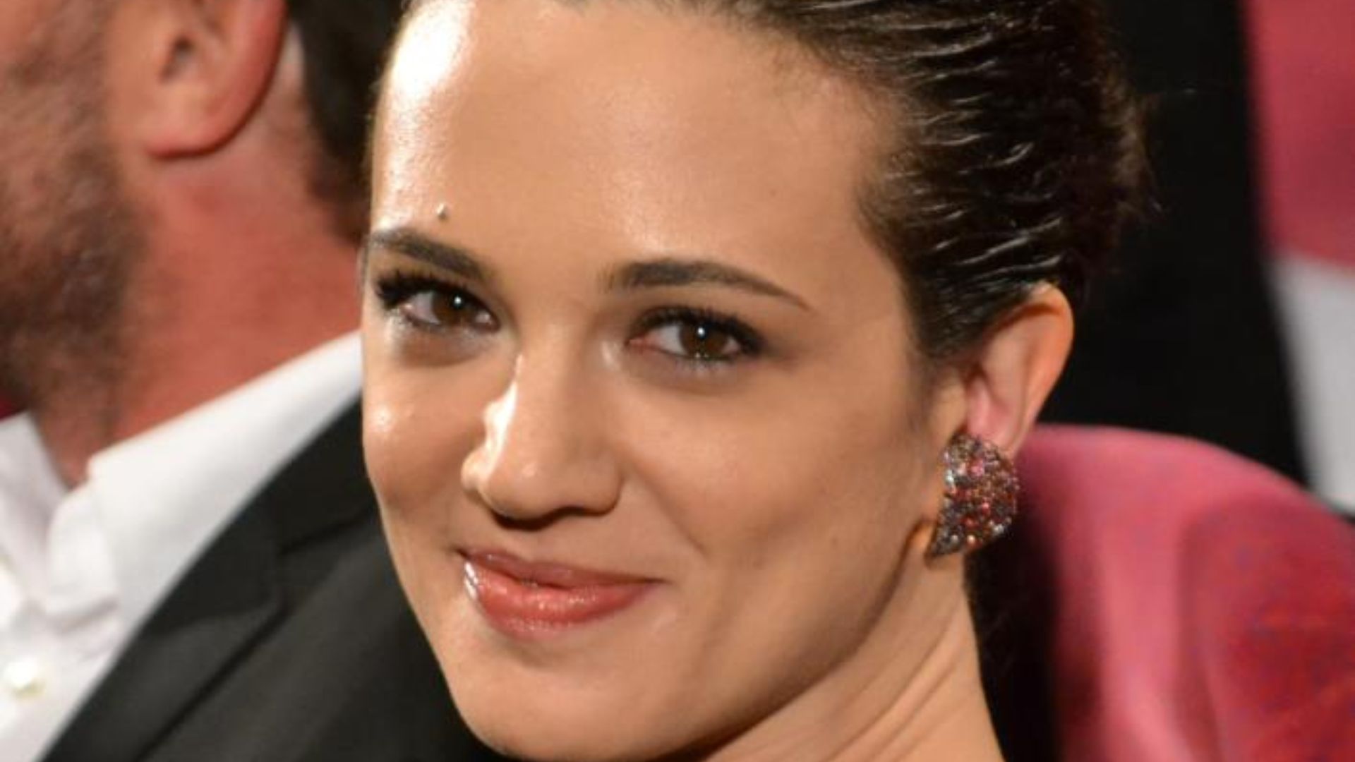 File:Asia Argento 2012.jpg