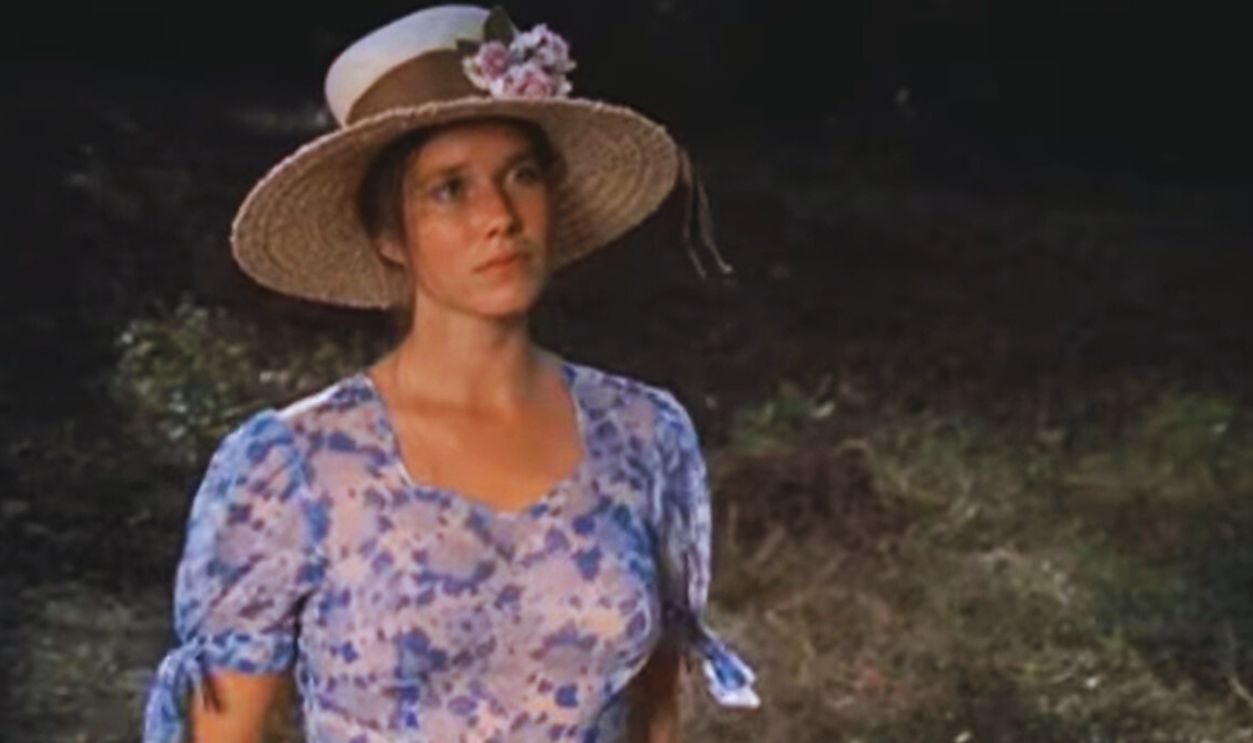 Boxcar Bertha Official Trailer