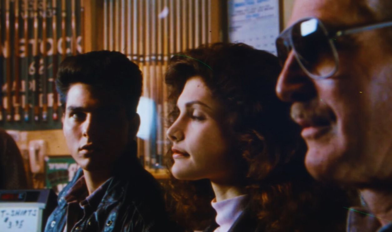 Official Trailer - THE COLOR OF MONEY