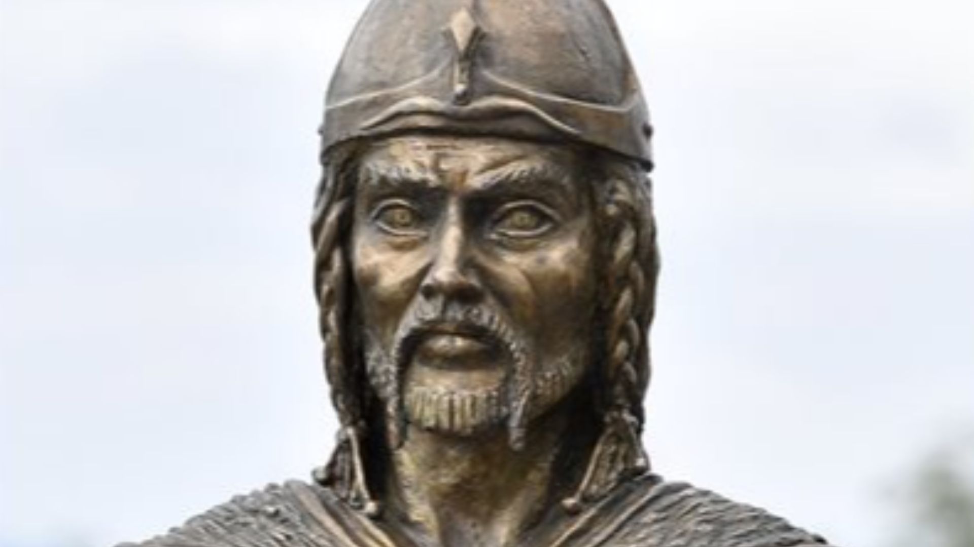 File:Attila szobor - Dunakeszi - 7.jpg