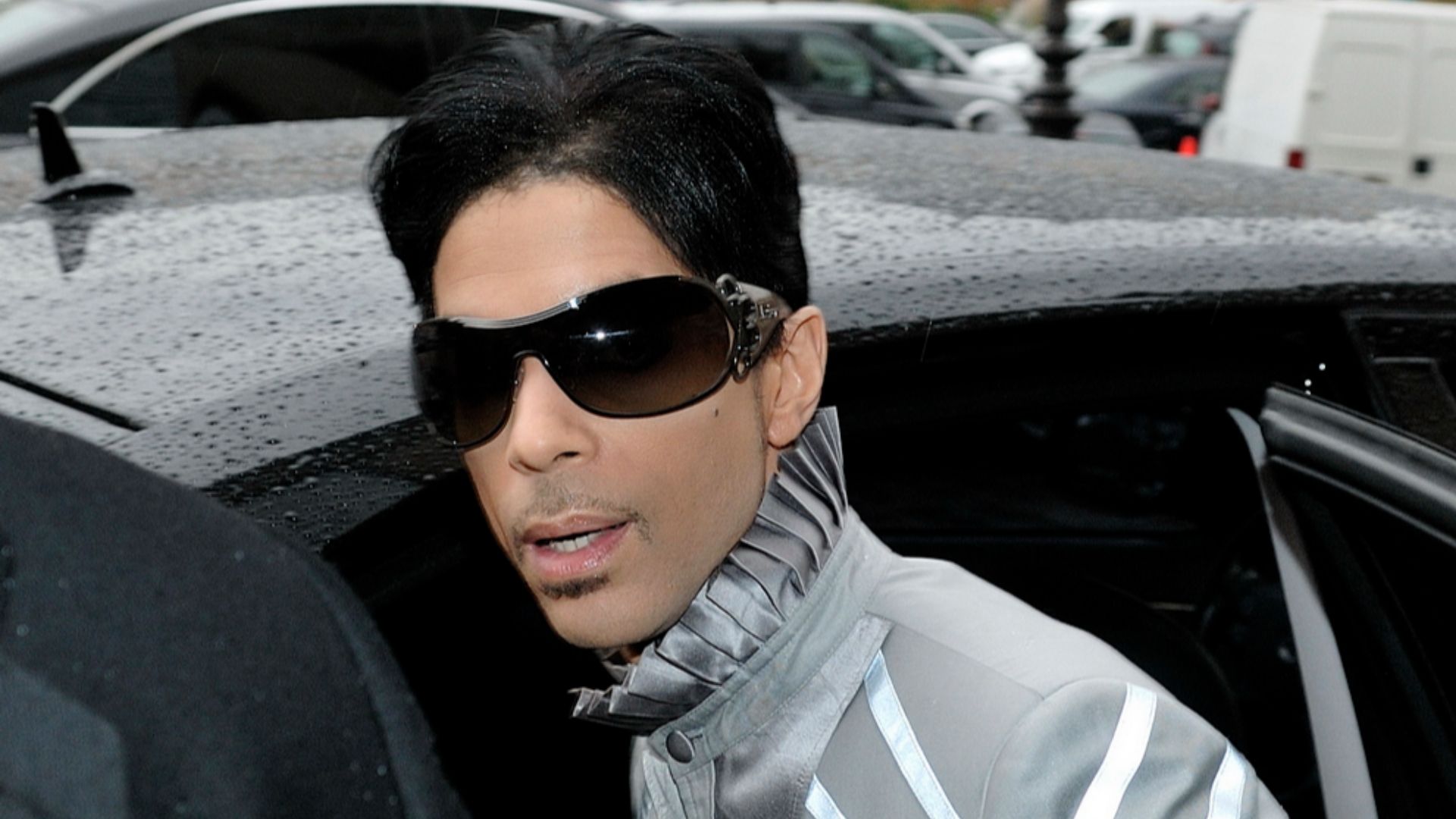 File:Prince, People au Défilé Channel, Printemps-Eté 2010.jpg