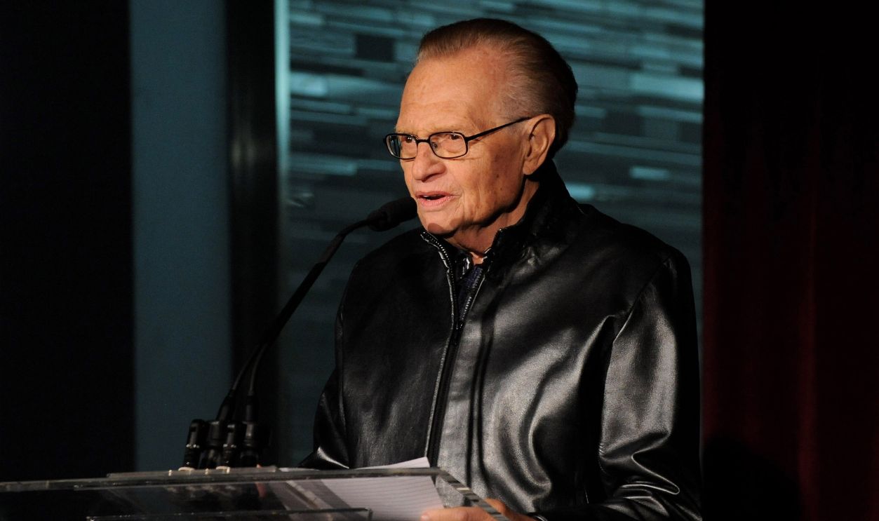 Television host Larry King addresses the audience at the Larry King Cardiac Foundation and COPE Health Solutions' comedy fundraiser at the BOA Steakhouse on November 7, 2009 in West Hollywood, California.