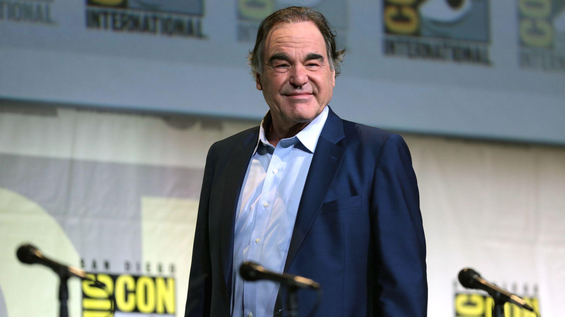 File:Oliver Stone (27915831573).jpg