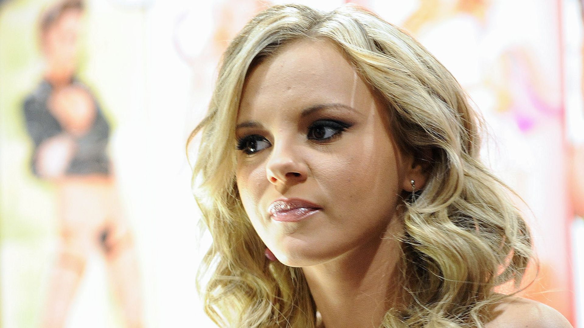 File:Bree Olson at AVN Adult Entertainment Expo 2011 3.jpg